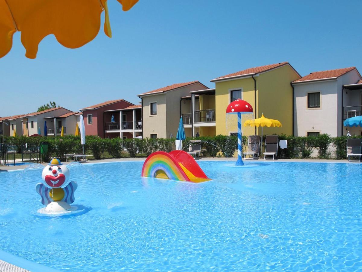 Apartment Belvedere Village-4 By Interhome Castelnuovo del Garda Exterior photo