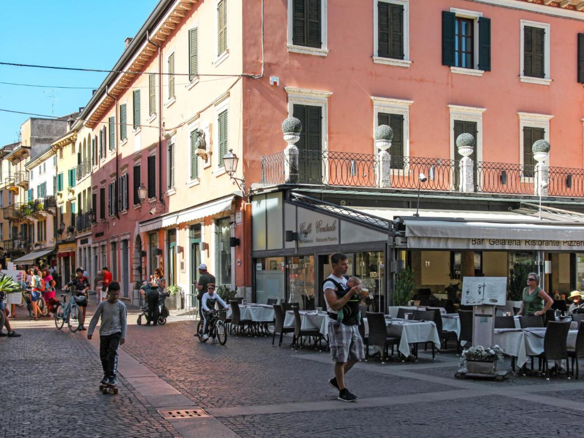 Apartment Belvedere Village-4 By Interhome Castelnuovo del Garda Exterior photo