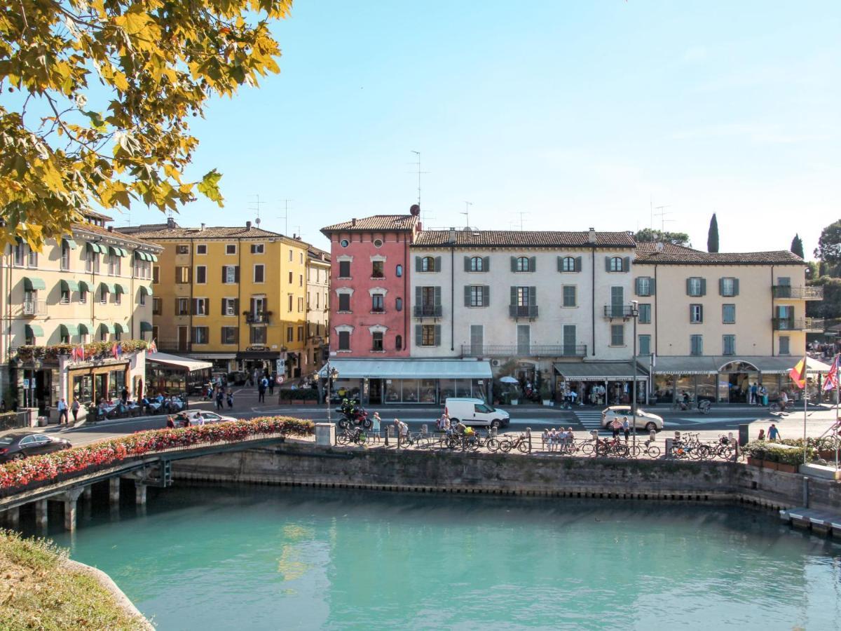 Apartment Belvedere Village-4 By Interhome Castelnuovo del Garda Exterior photo